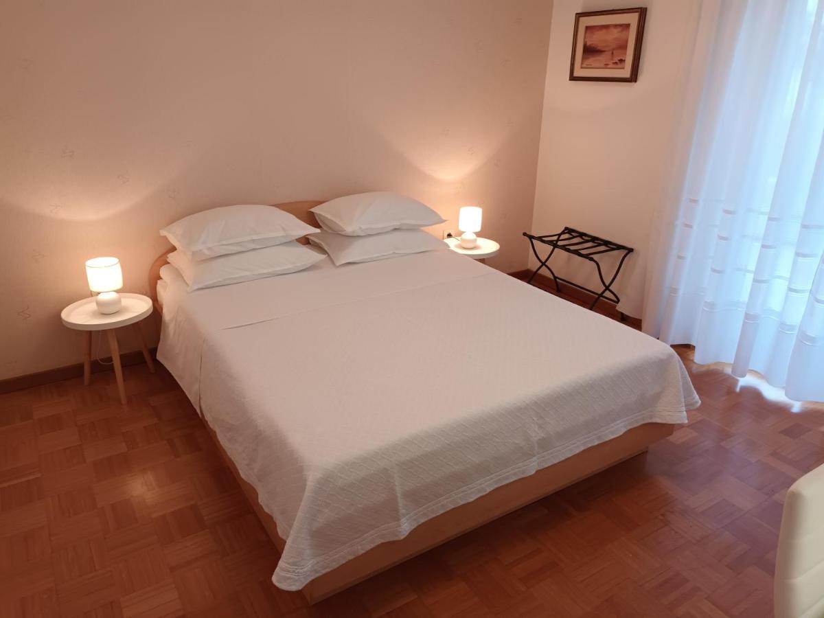 Apartments Leo Rovinj Exterior foto
